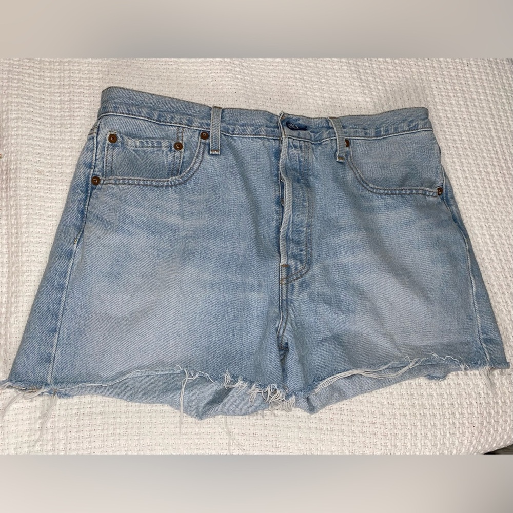 Levi's Light Blue 501 Button Fly Denim Shorts Size W 31 Lucky Blank Red Tag Rare